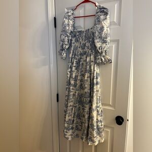 Nothingfitsbut Blue and White Women's Dress (‘maternity)